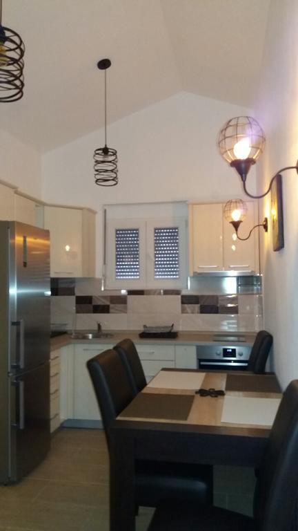 Krimovica Apartment Vila Mirela מראה חיצוני תמונה