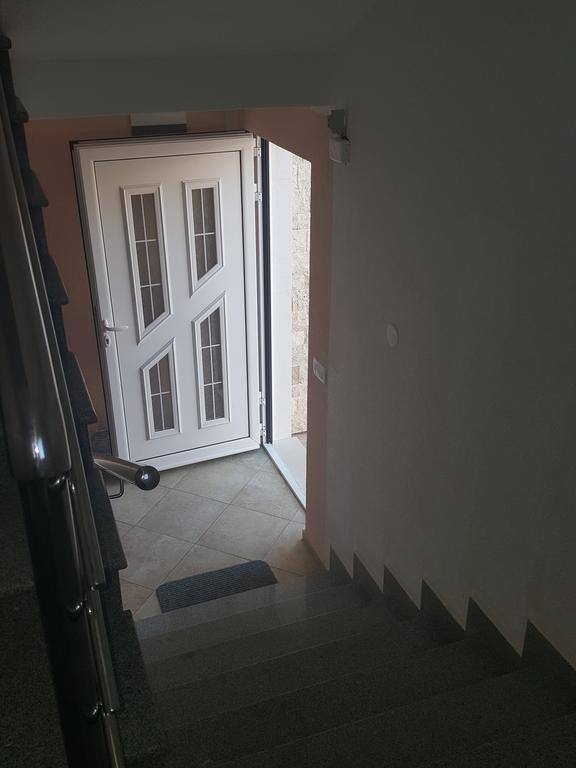 Krimovica Apartment Vila Mirela מראה חיצוני תמונה